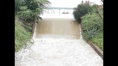 22 lives lost due to rains, Bundi in deep waters