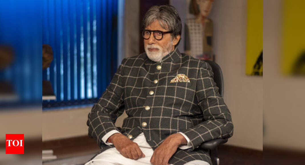 Amitabh Bachchan lends a helping hand to NGO with Rs 25 lakh, old