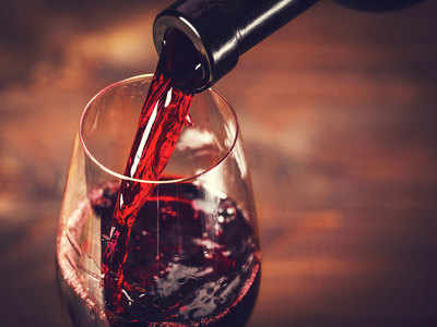 skarpt Bevægelig vækst Red wine can treat depression and anxiety? - Times of India