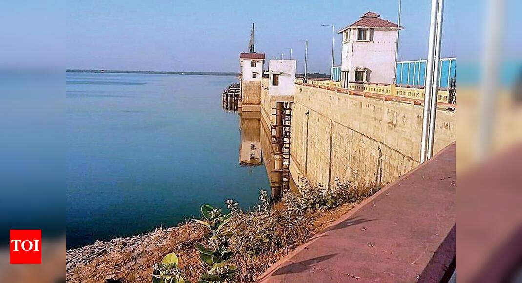 Jurala receives water from Karnataka | Hyderabad News - Times of India