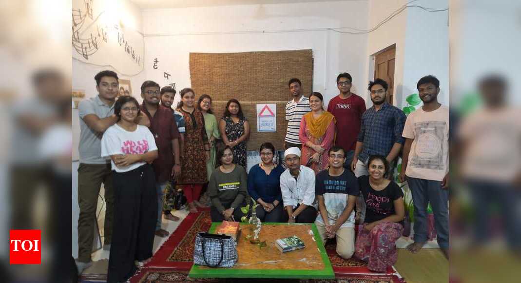 Storytelling session held in city | Events Movie News - Times of India