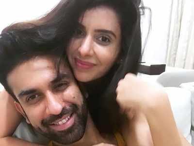 Newly married Charu Asopa and Rajeev Sen unfollow each other on social media