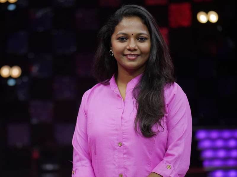 Sa Re Ga Ma Pa Keralam I Quit My Teaching Job For Music Says Sa Re Ga Ma Pa Keralam Contestant Swetha Ashok Times Of India