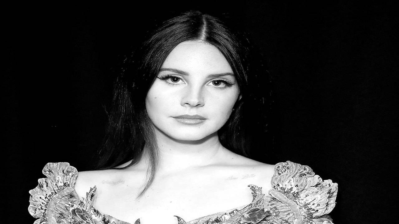 Lana Del Rey confirms she's single again: My ex had a 'little bubble ego