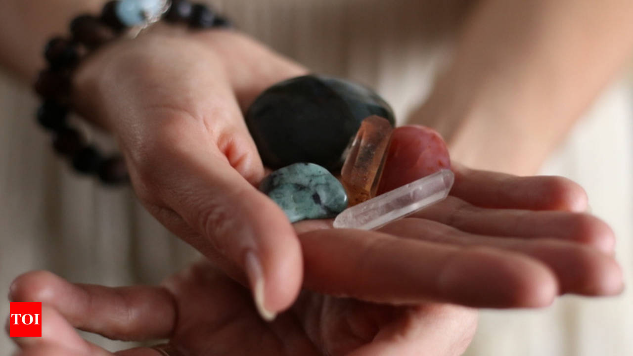 The science behind healing crystals explained! - Times of India