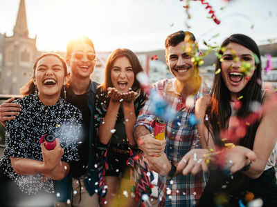 Socially distant friendships: Finding new BFFs online - Times of India