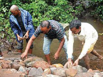 Two villages 'pool' hill water, bid goodbye to dry days