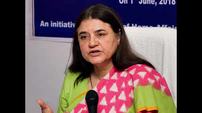 Maneka tells Indraprastha University to allow former students to look after dogs on campus