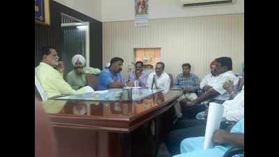 Ludhiana civic body workers demand release of salaries before August 15