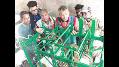 Making Gujarat’s tower clocks tick