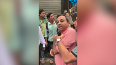 On cam: Delhi ration shop owners manhandle AAP MLA