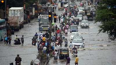 Mumbai rains: State govt announces holiday for schools and colleges today