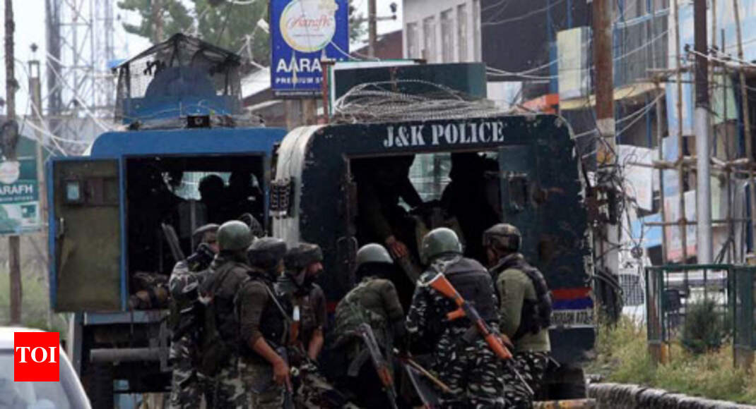 The eventful days that led up to Article 370