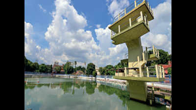 Kolkata civic body suspends swimming lessons at College Square pool