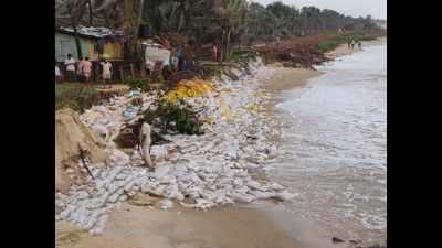 Rain pounds Dakshina Kannada district; leaves roads, houses damaged