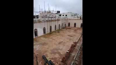 Sadar Manzil restoration: Rainwater seeping into Darbar Hall may damage frescos