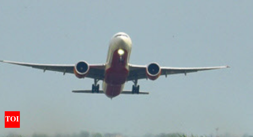 Pakistan closes a corridor of its air space