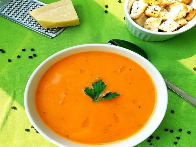 How to make tomato soup? Is it good for weight loss - Times of India