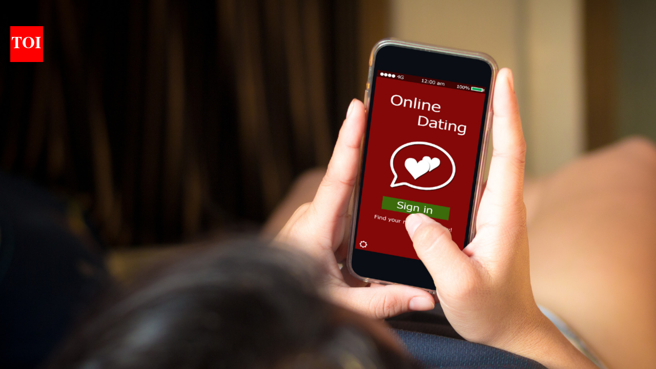 People who are addicted to dating apps tend to be lonelier and suffer ...