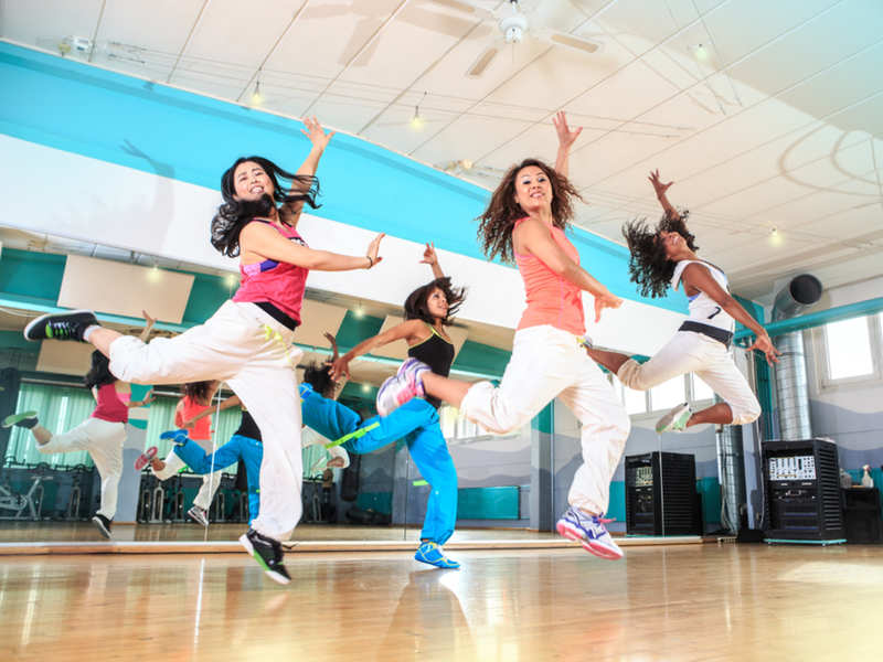 Aerobic Dance: What Are the Advantages and Disadvantages of Aerobic Dance |  Aerobic Dance Health Benefits