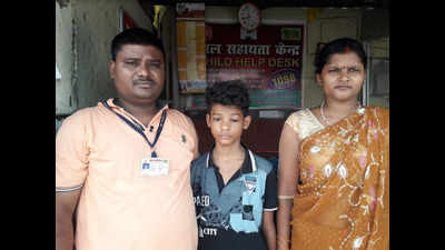 UP: 10-year-old boy rescued by RPF at Din Dayal Upadhaya Junction