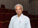 Dr Anil Rastogi 