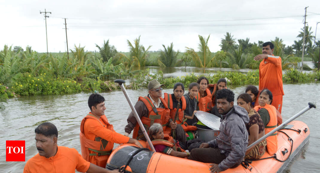 Rains kill 22 in Gujarat, Kerala toll now 57