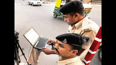 Traffic cops to expand ambit of e-challans in Gujarat