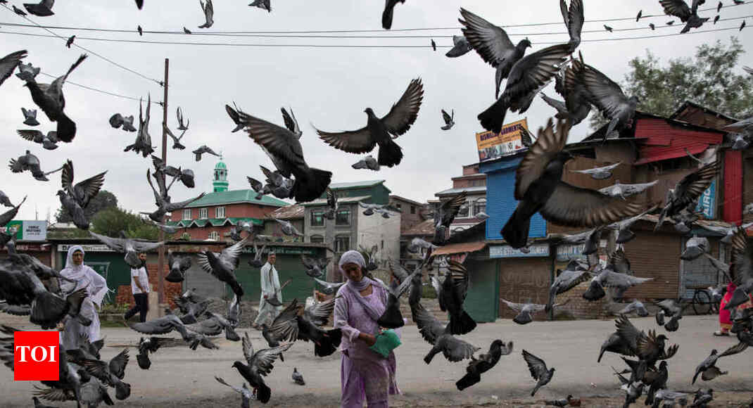 Govt pitches in to help Valley residents celebrate Eid with fervour