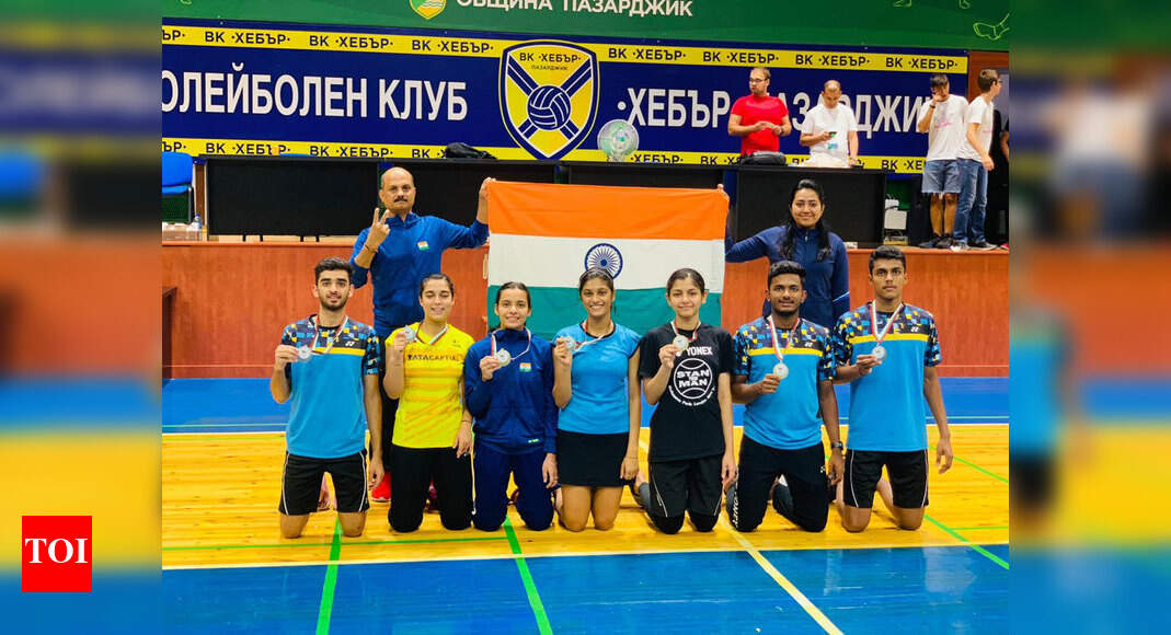 Indian junior shuttlers win 3 gold, a silver and 2 bronze at Bulgarian ...