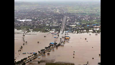 Karnataka: Post flooding, people advised to check source of water before drinking in Dakshina Kannada