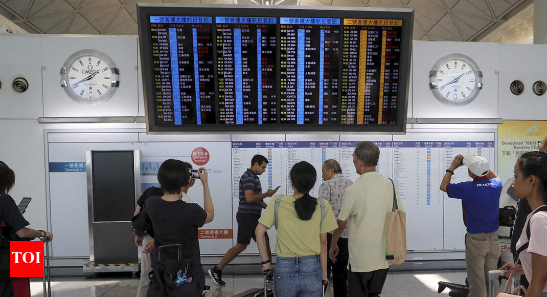 Hong Kong cancels all flights for Monday