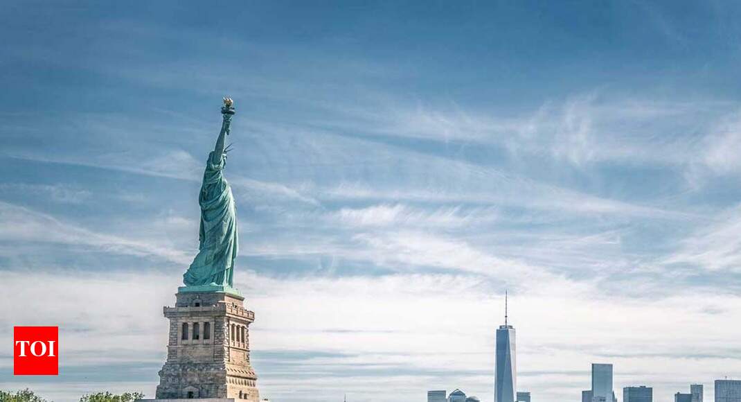 No green cards to immigrants using public benefits: US No green cards to immigrants using public benefits: US