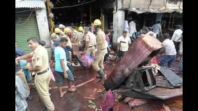 10 shops gutted as fire blazes for two hours at Devaraja Market