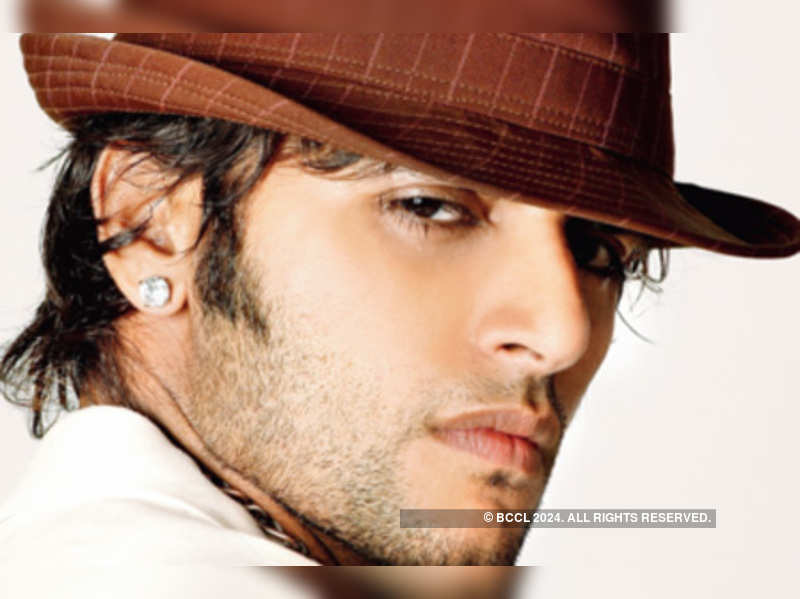 Big leap for Karanvir Bohra | Hindi Movie News - Times of India