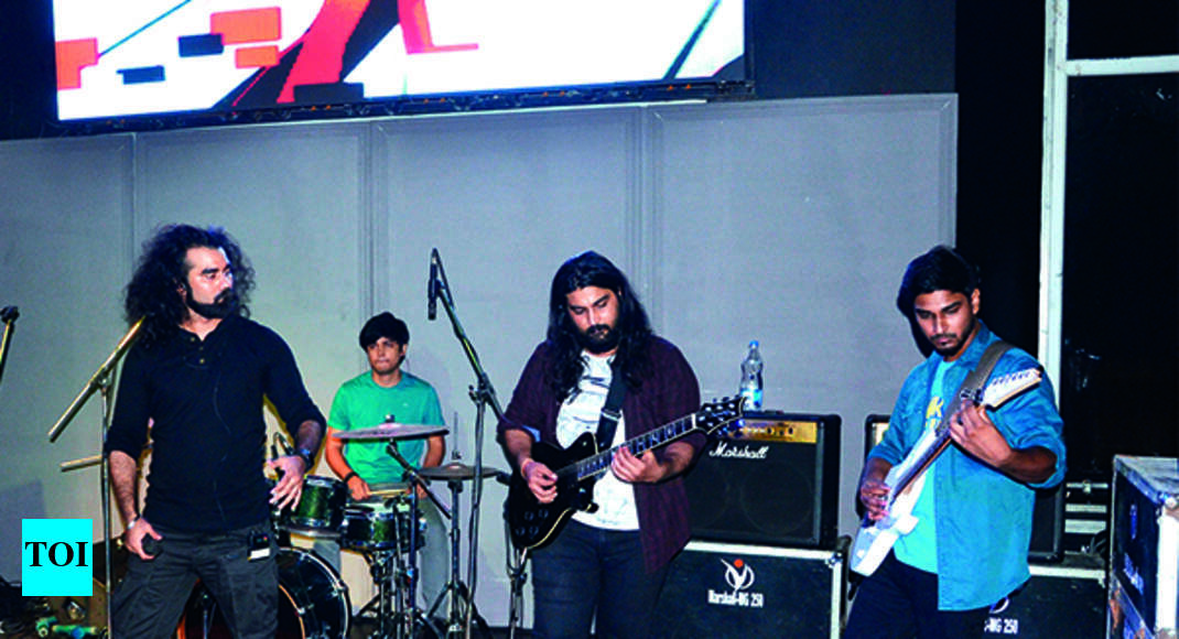 An electrifying evening for Kanpurites - Times of India