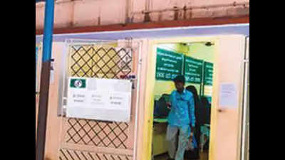 E-Seva centres charging for licence application forms, but give no prints