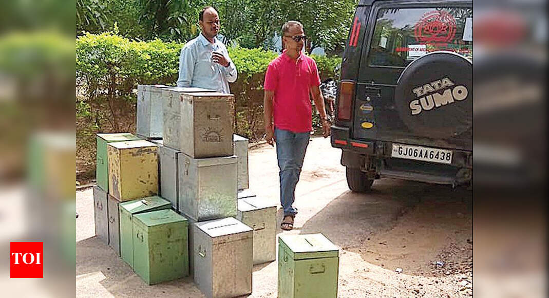 MSUSU polls: 42,000 to vote today | Vadodara News - Times of India
