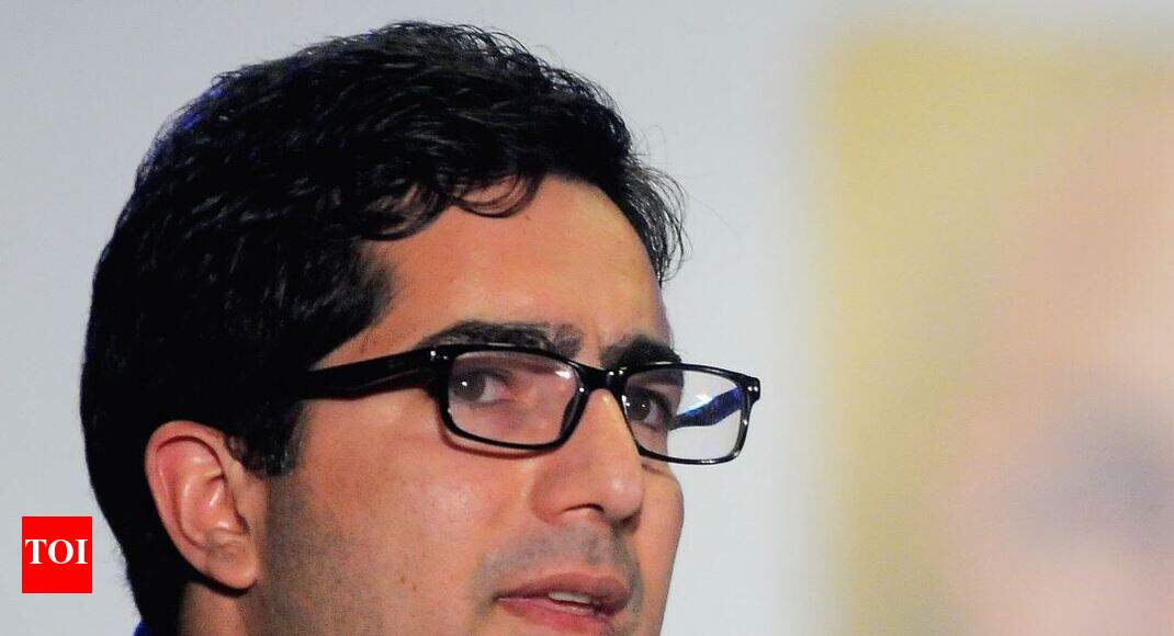 Shah Faesal sent back to Kashmir from Delhi