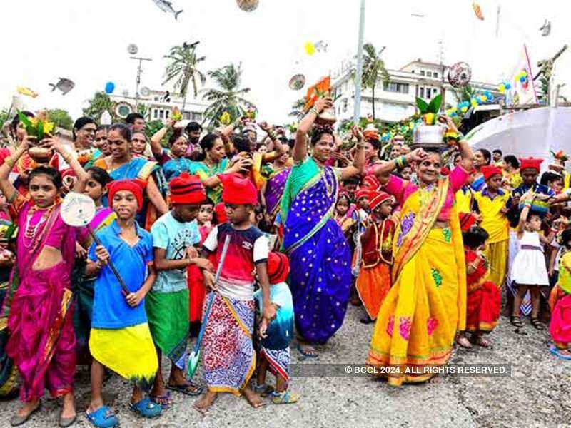 Fishermen Celebrate Narli Purnima In City Events Movie News