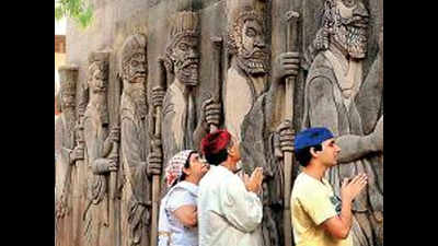 Weekend holiday will add extra zing to Parsi new year celebrations in Mumbai