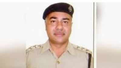 Faridabad DCP commits suicide after being blackmailed by SHO