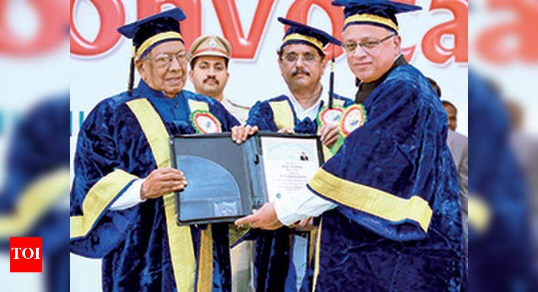 ap hourly news ap hourly news