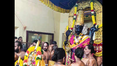 Tamil Nadu: Athi Varadar fest rakes in Rs 8 crore