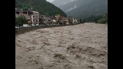Rain causes extensive damage in Himachal, Chandigarh-Manali highway submerged in Mandi