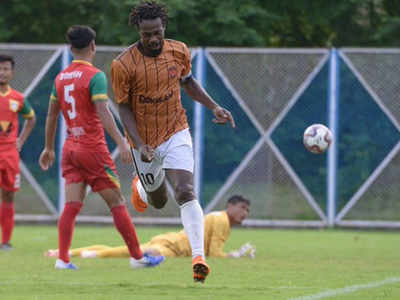 Joseph's hat-trick takes Gokulam into semifinal of Durand Cup