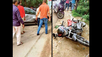 Hyderabad: 16-year-old rams car into auto, kills baby