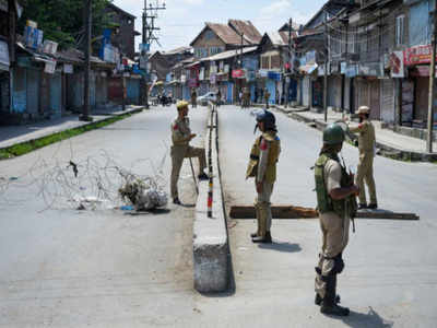 Article 370: Curbs back after street clashes in Valley