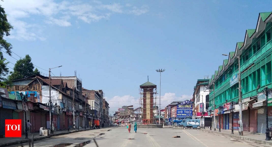 Fergusson, 6 other colleges may open J&K campus