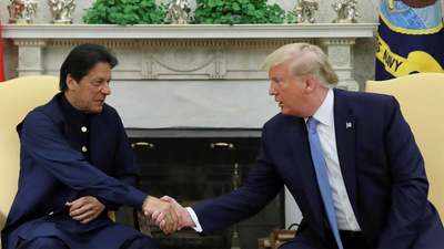 US President Donald Trump asks Pak PM Imran Khan to moderate rhetoric against India and de-escalate conflict
